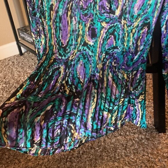 Alfani blouse, size 8. - Picture 6 of 7